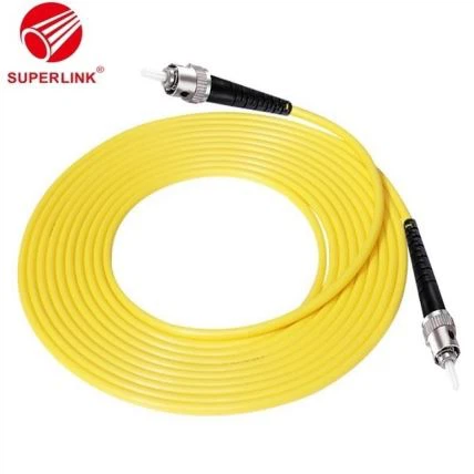 Låg insättningsförlust hög returförlust Fiber Jumper ST-ST Kommunikationsrum